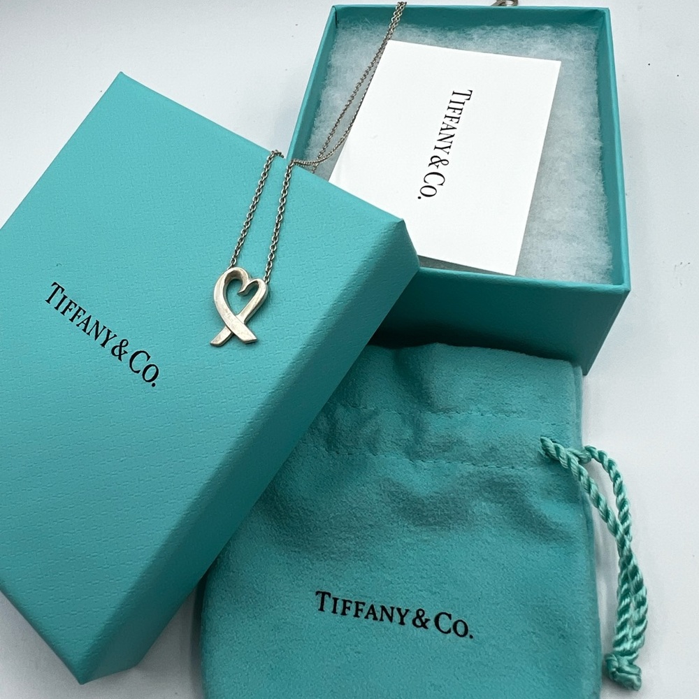 Tiffany and Co flat heart necklace